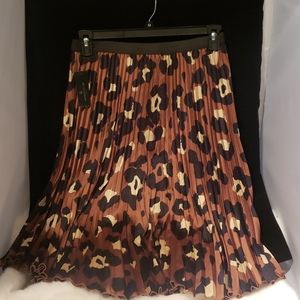 Knee Length Skirt (never been worn)